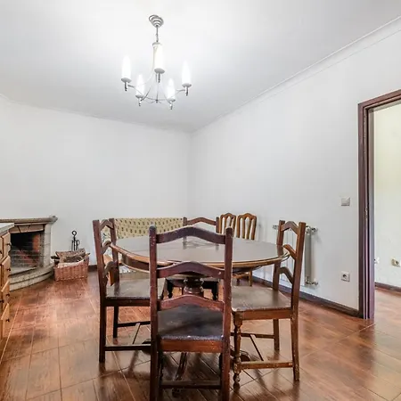 O Pimpao بيت ضيافة